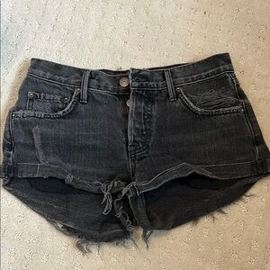 Adriana Style Black Jean Shorts with Classic Style